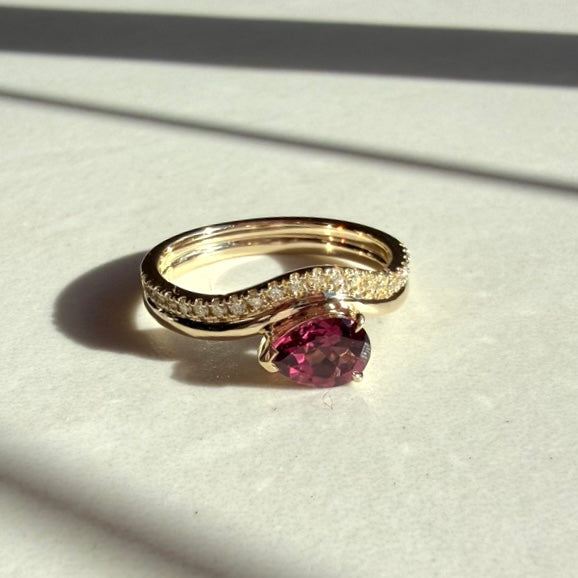 9ct Yellow Gold Pear Cut Rhodolite Garnet & Round Brilliant Cut Diamond Ring