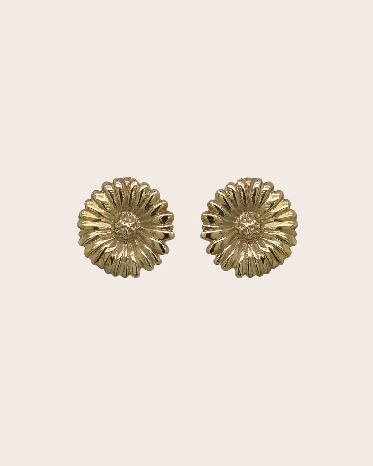 9ct Yellow Gold Daisy Stud Earrings