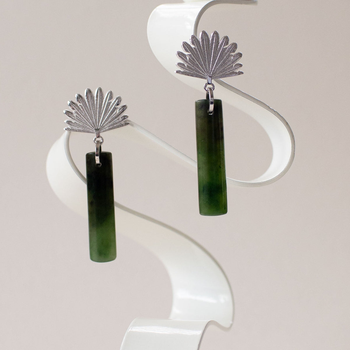 BOH RUNGA - Sterling Silver Pounamu Piwakawaka Drop Earrings