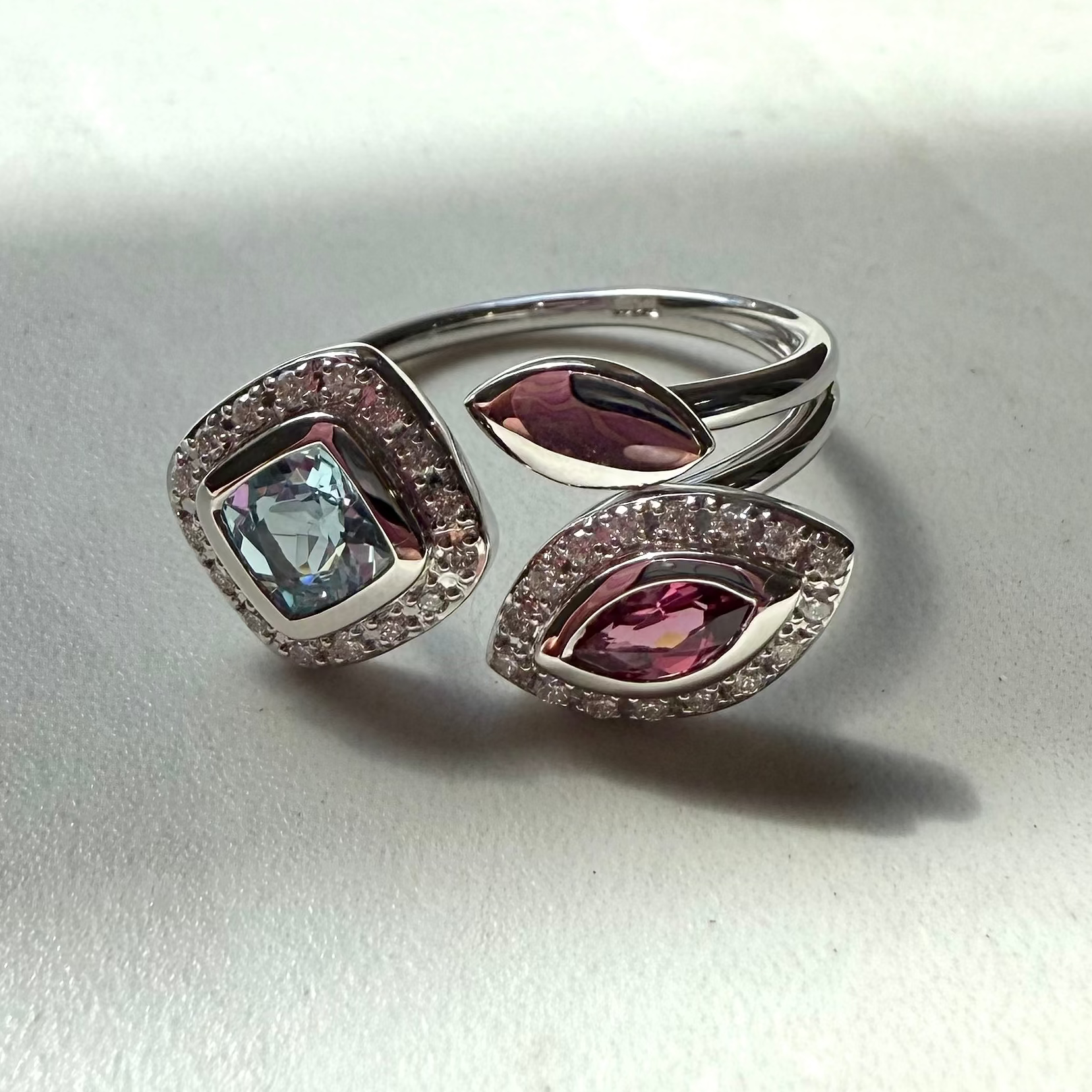 9ct White Gold Pink Tourmaline Blue Topaz & Round Brilliant Cut Diamond Ring