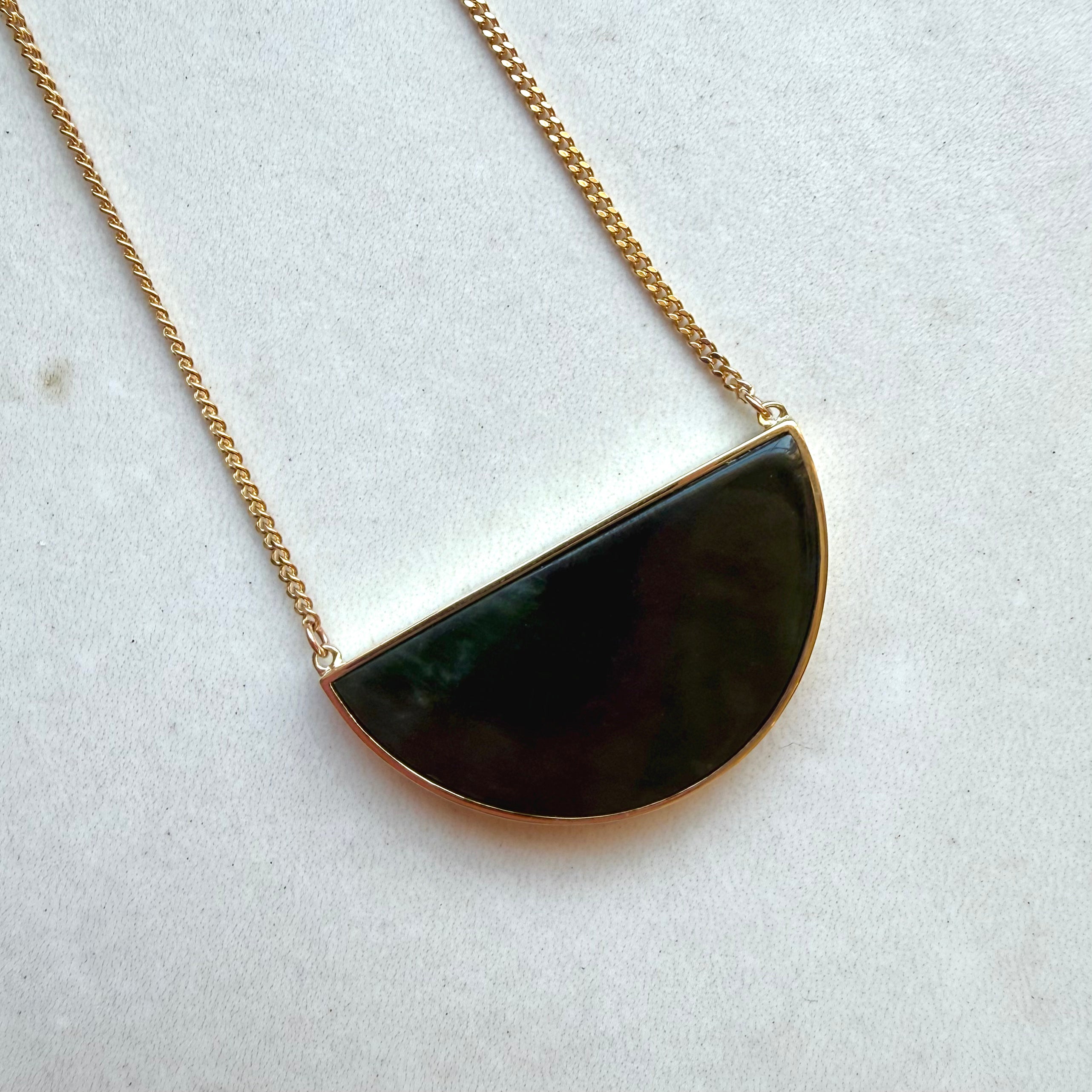 9ct Yellow Gold Semi Circle NZ Greenstone Necklace