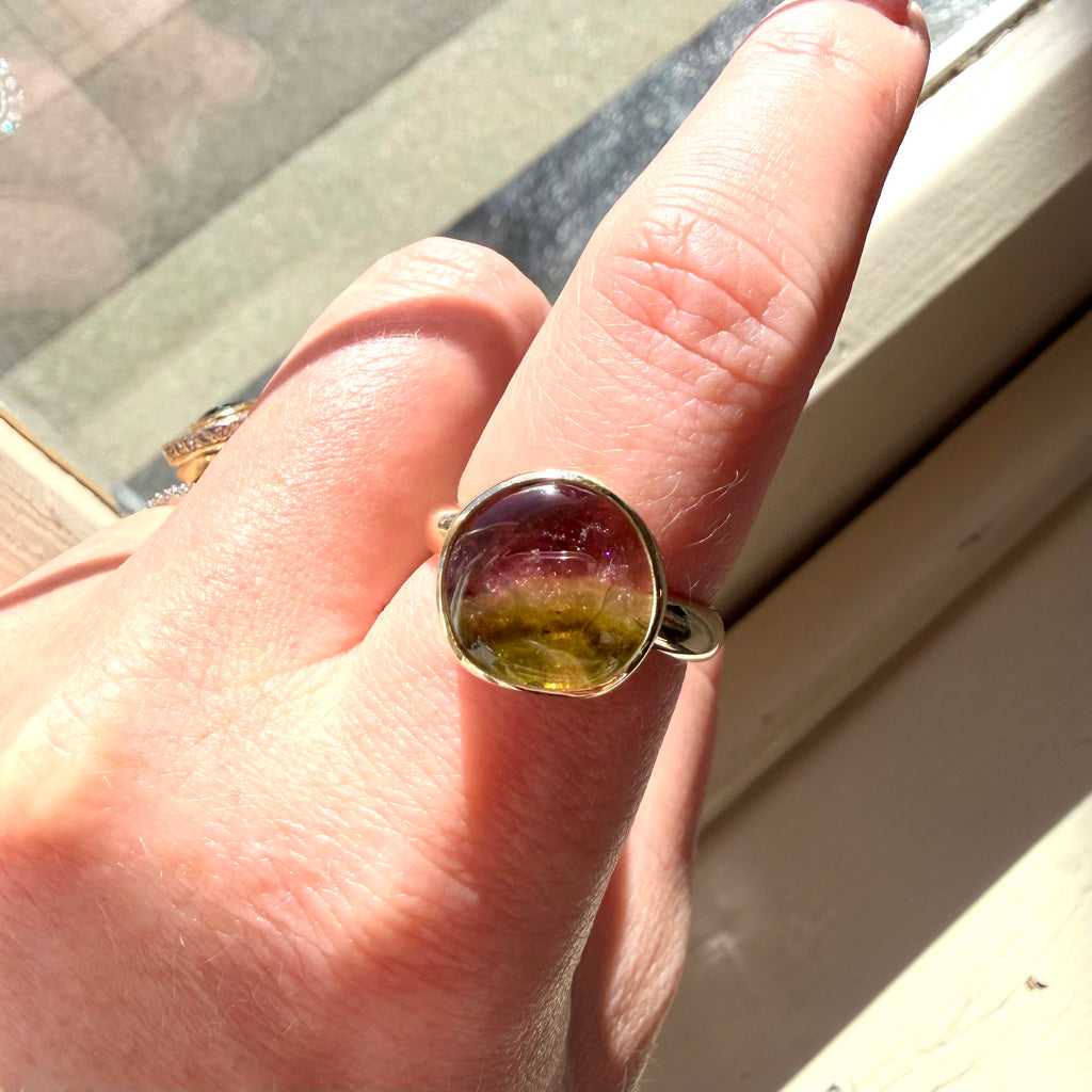 9ct Yellow Gold Cabochon Watermelon Tourmaline Ring