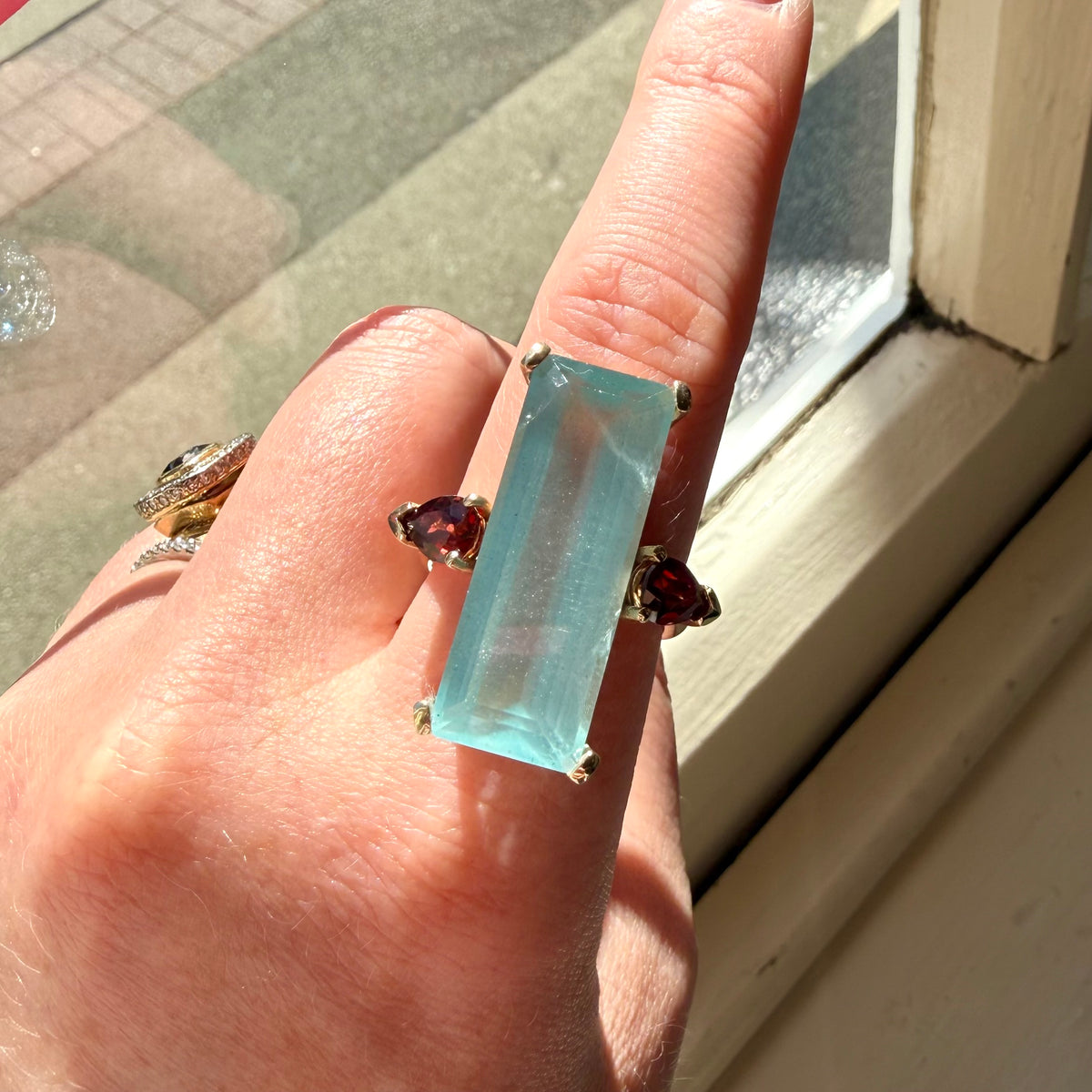9ct Yellow Gold Aquamarine & Pear Cut Garnet Ring