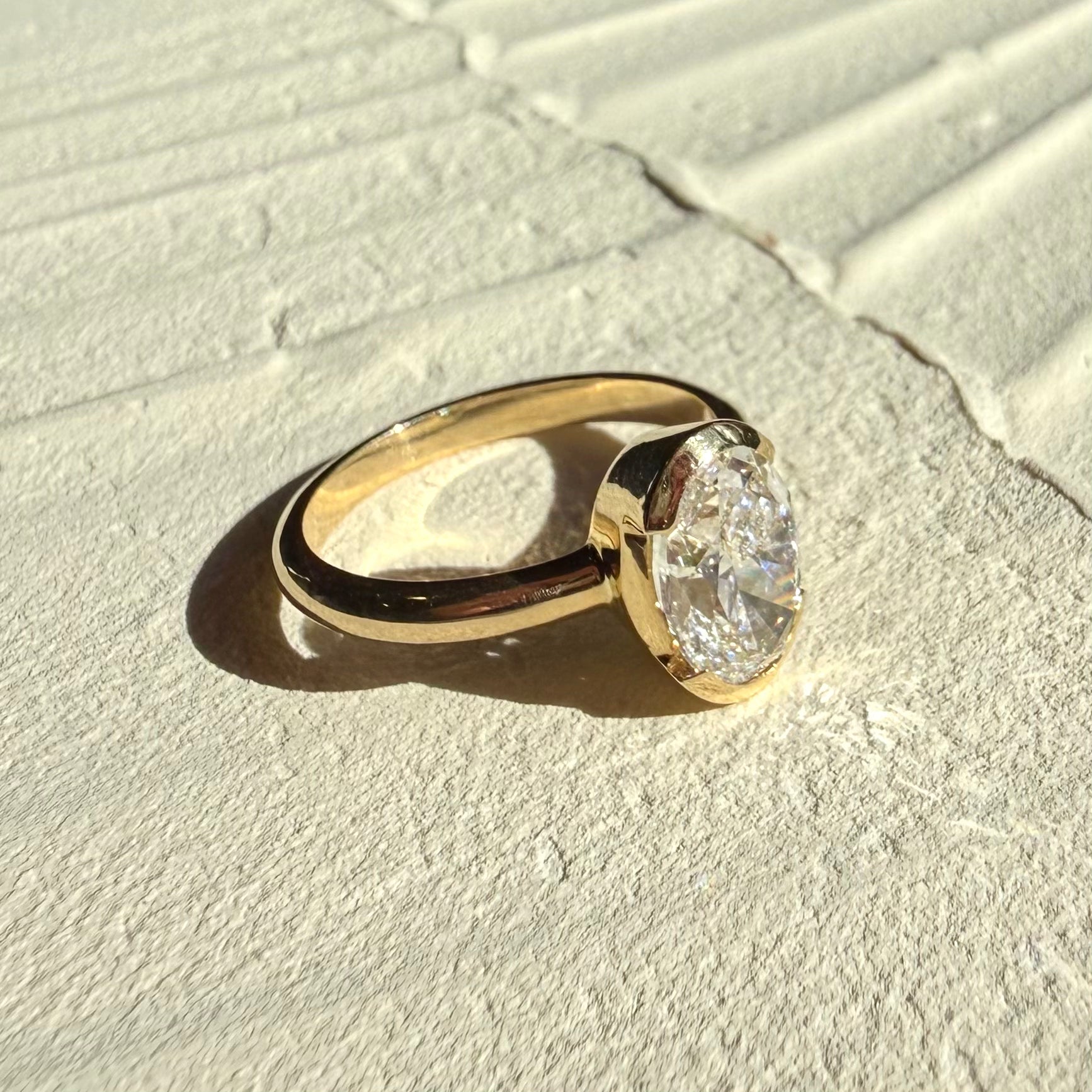 18ct Yellow Gold 2.04 carat Laboratory Grown Oval Cut Diamond Ring