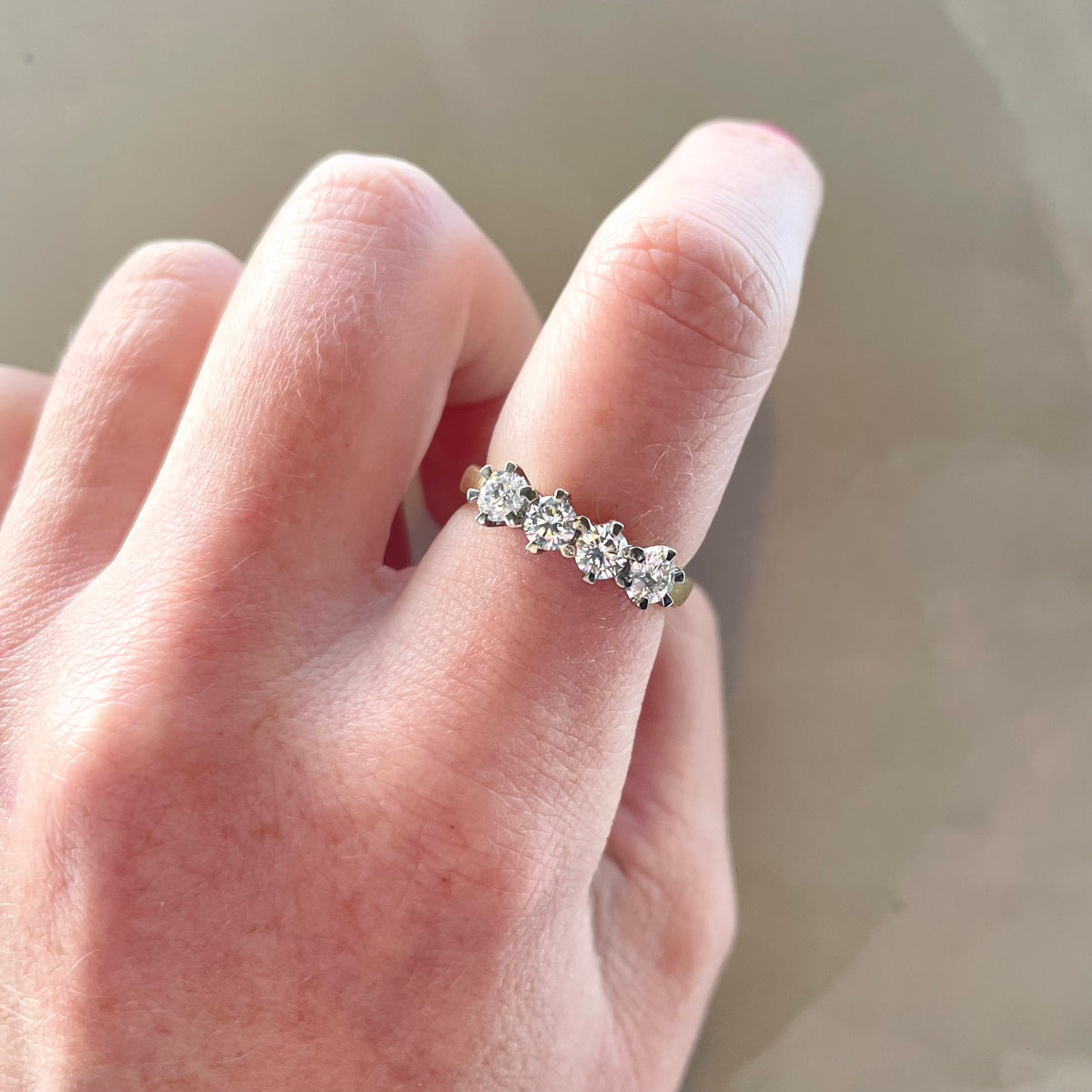 18ct Yellow & White Gold 1.076ct 4x Round Brilliant Cut Diamond Ring