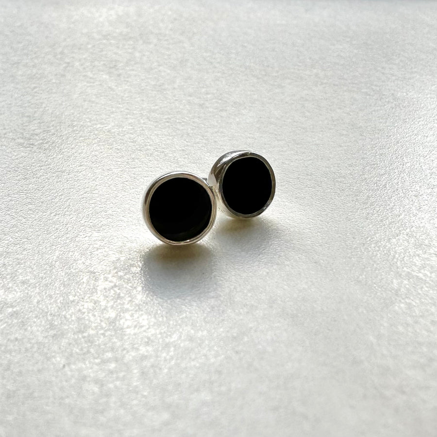 Sterling Silver Round Black Onyx Rubover Stud Earings