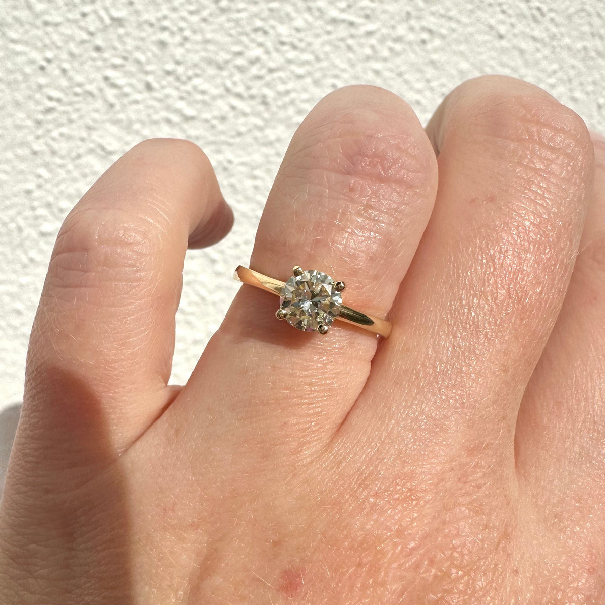 18ct Yellow Gold Round Brilliant Cut Diamond Solitaire Ring