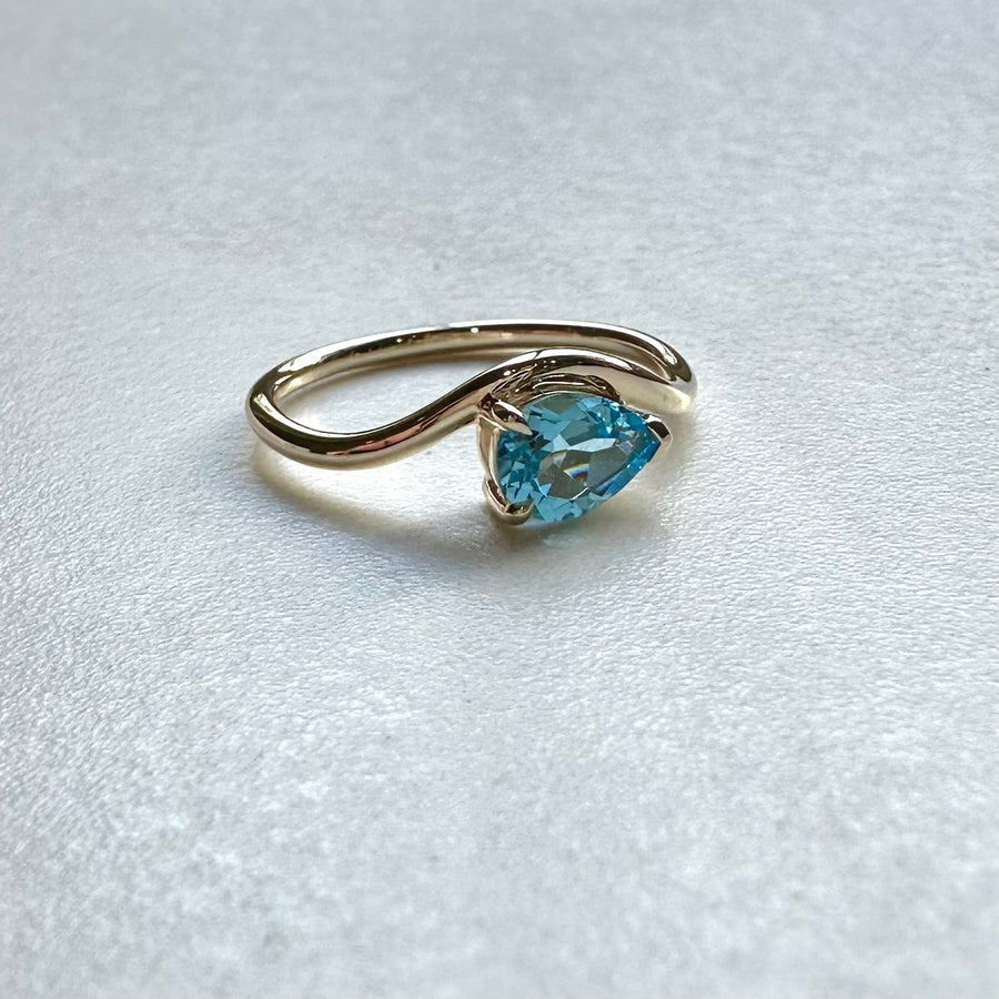 9ct Yellow Gold Blue Pear Cut Topaz Stacker Ring