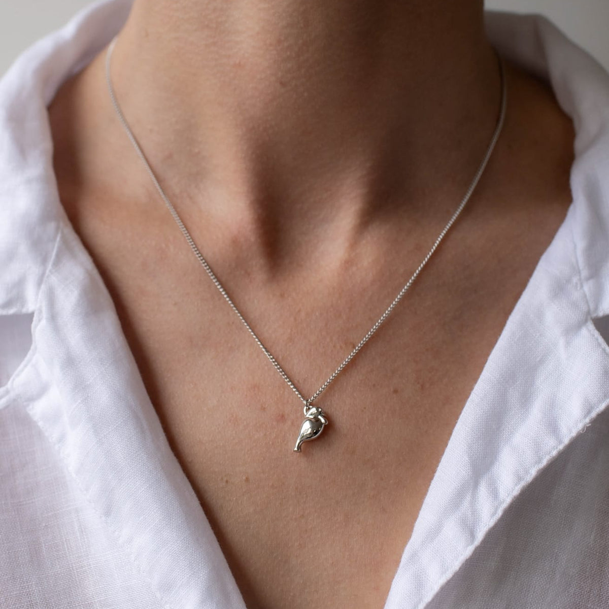 BOH RUNGA - Sterling Silver Baby Tui Pendant