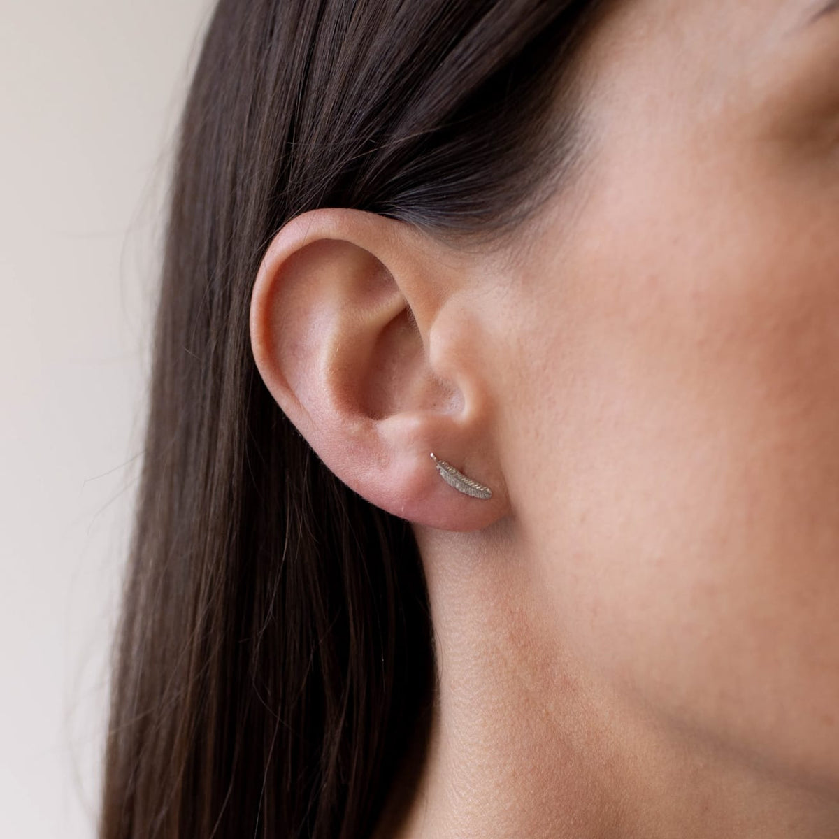 BOH RUNGA - Sterling Silver Miromiro Feather Studs