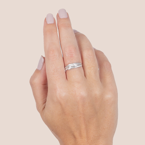 BOH RUNGA - Sterling Silver Miromiro Feather Ring