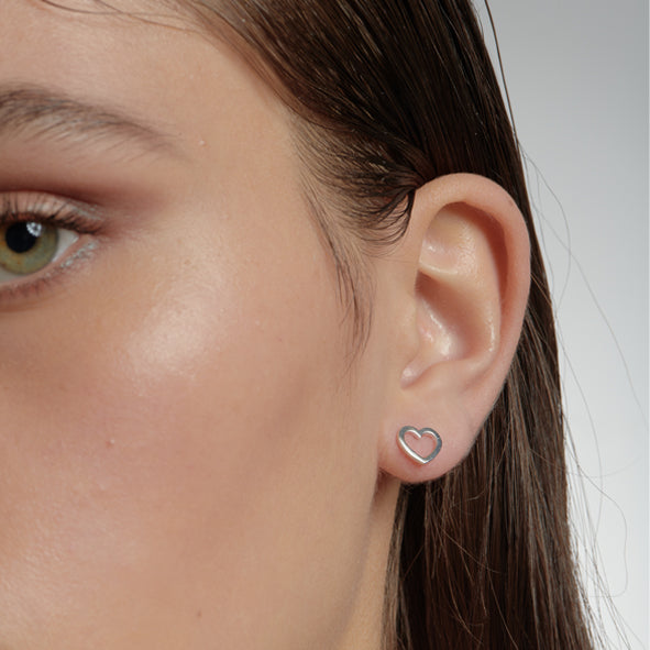 KAREN WALKER - 9CT ROSE GOLD MINI HEART STUDS