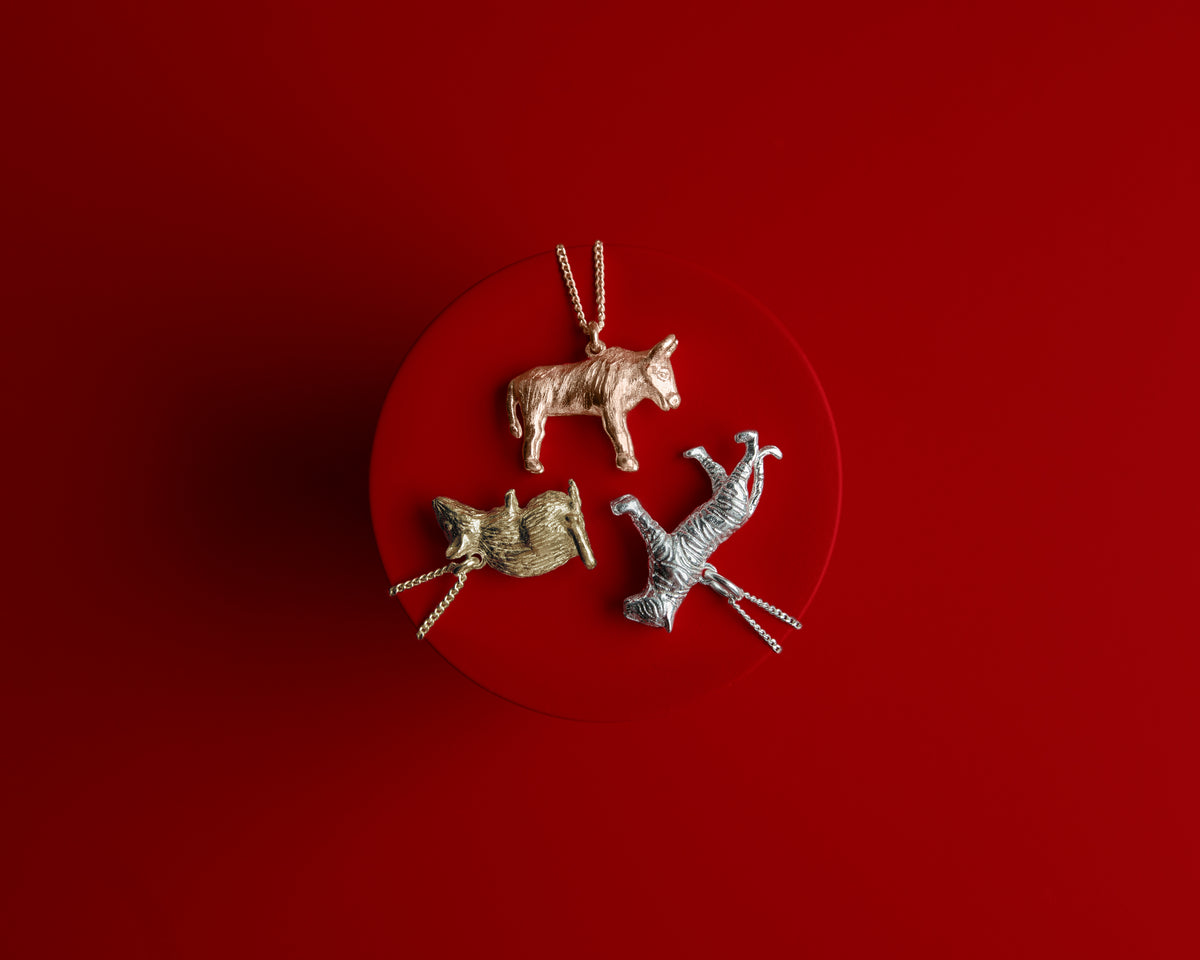 KAREN WALKER - STERLING SILVER LUNAR OX NECKLACE