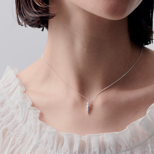 KAREN WALKER - Sterling Silver Carrot Necklace