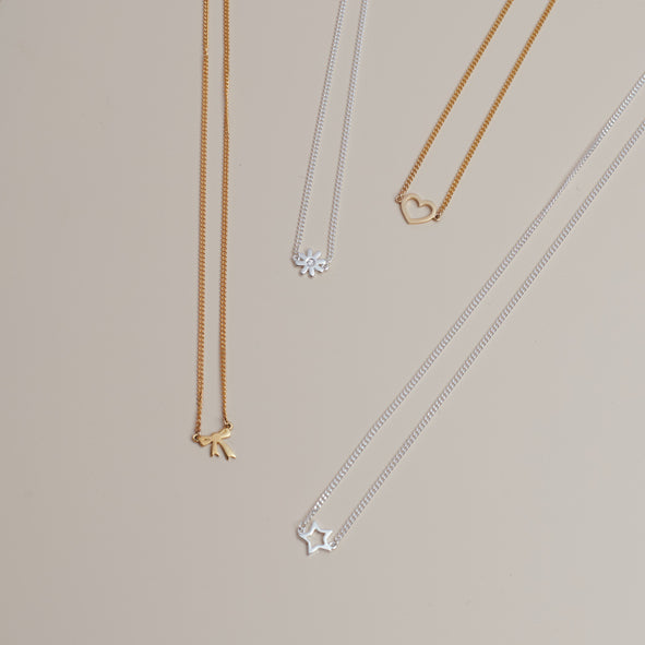 KAREN WALKER - STERLING SILVER DIAMOND DAISY NECKLACE