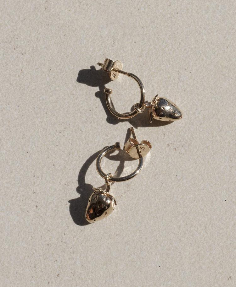 Meadowlark - Sterling Silver Strawberry Signature Hoop Earrings